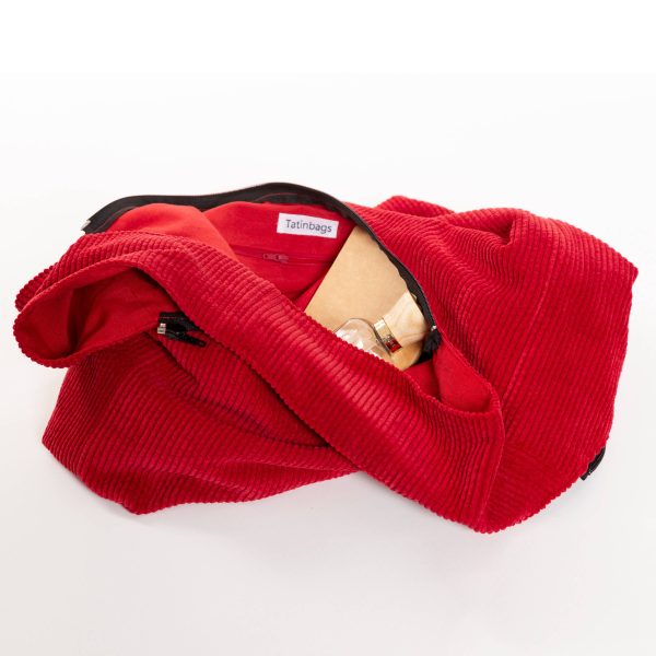 Bolso hobo de pana rojo - Imagen 6