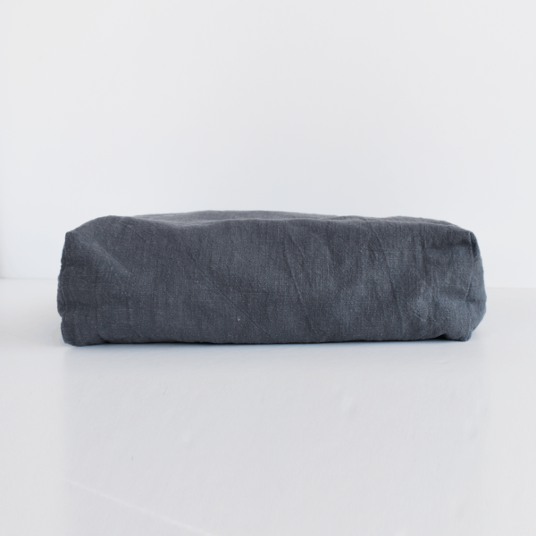 Bolso hobo de lino en color gris - Imagen 7